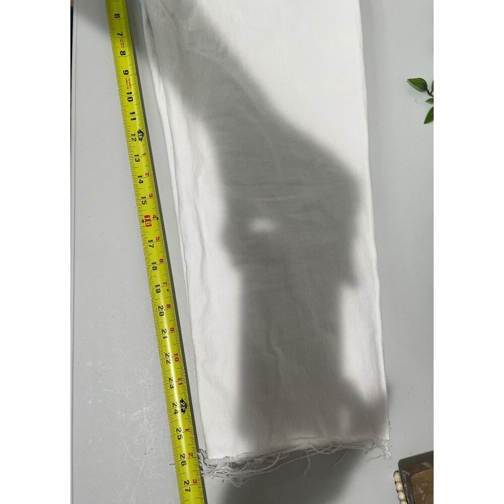 ZARA Women’s High Rise Straight Leg Button Fly Jeans White Size 10 US - Picture 10 of 13